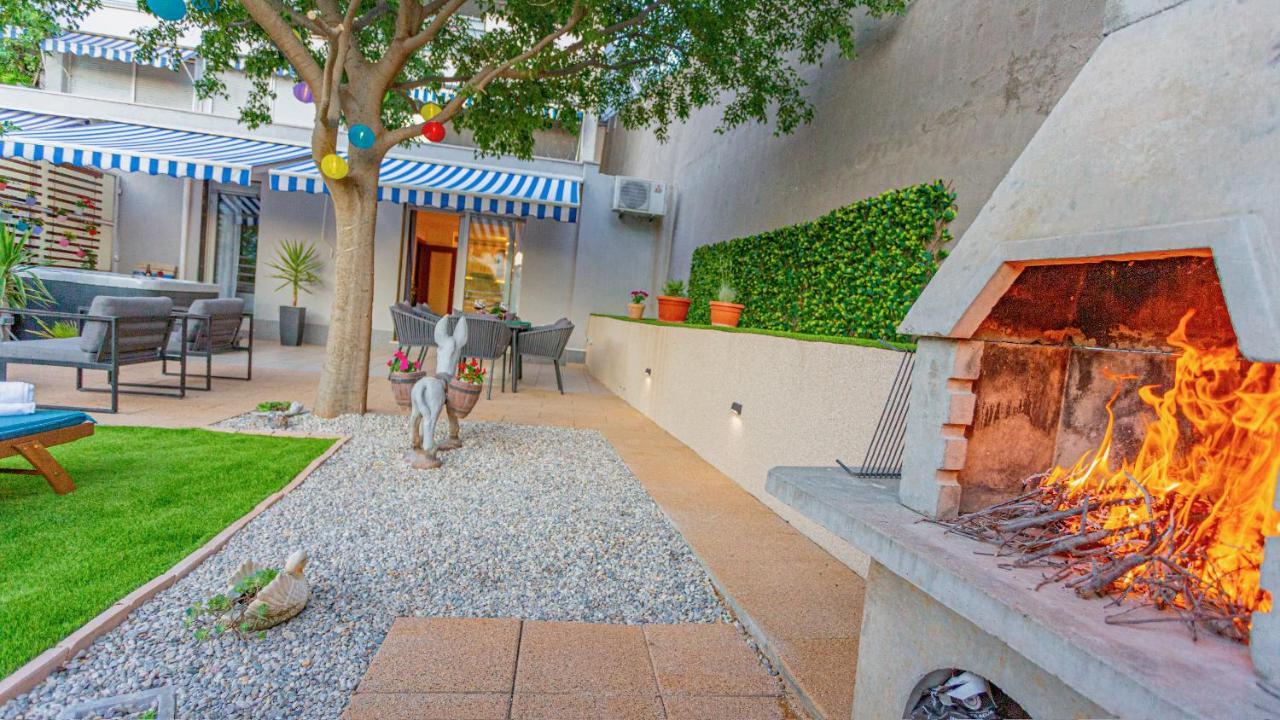 New Delux Green Garden Apartment With Hotube **** 스플리트 외부 사진