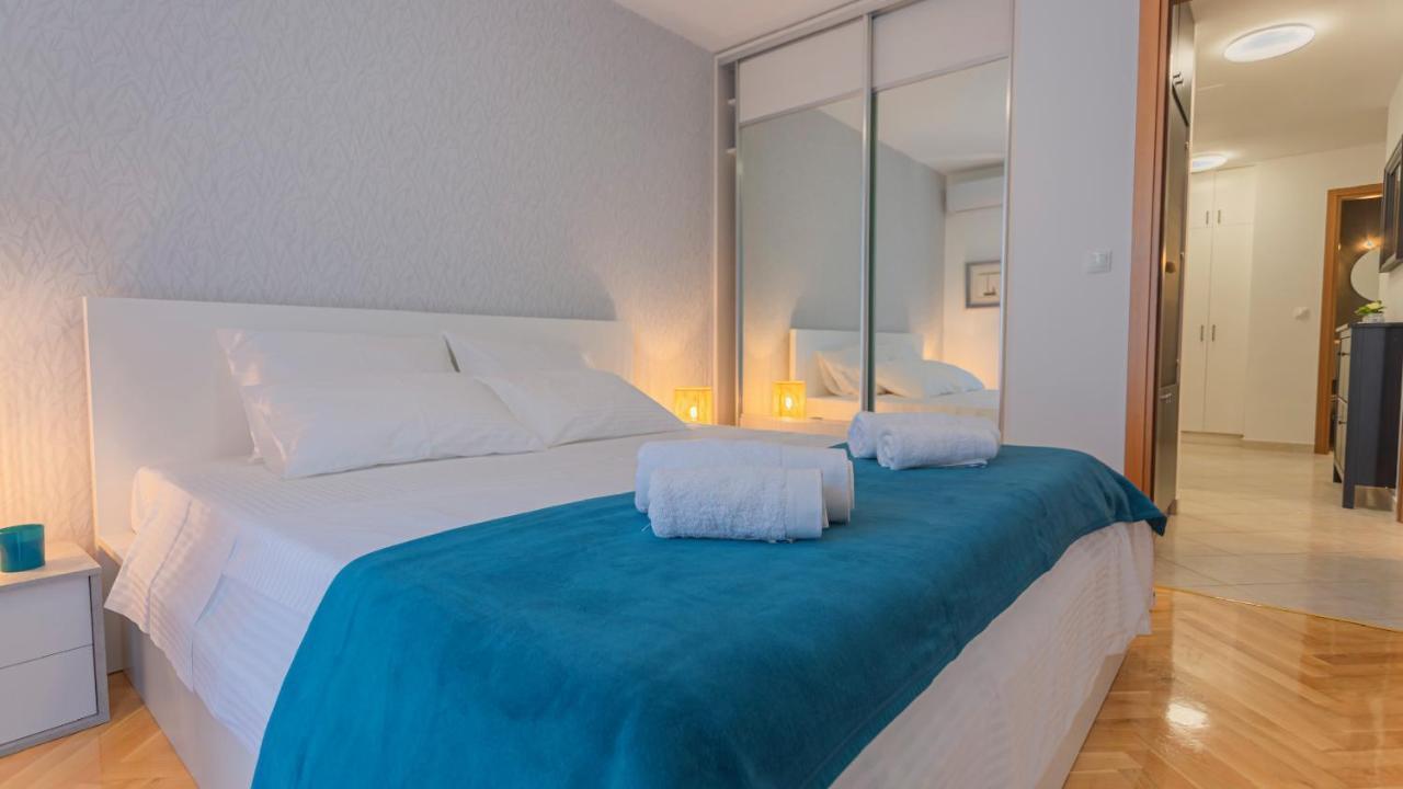 New Delux Green Garden Apartment With Hotube **** 스플리트 외부 사진