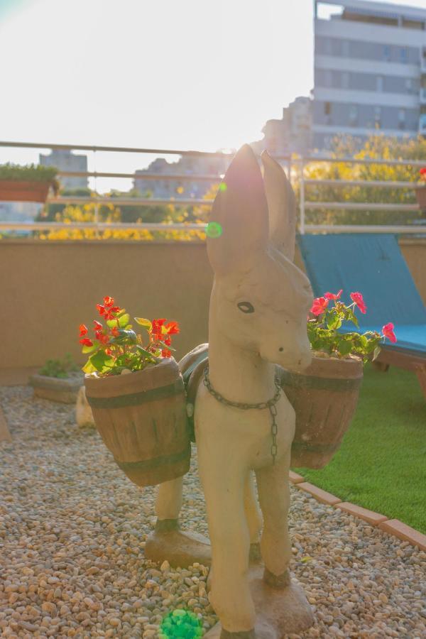 New Delux Green Garden Apartment With Hotube **** 스플리트 외부 사진