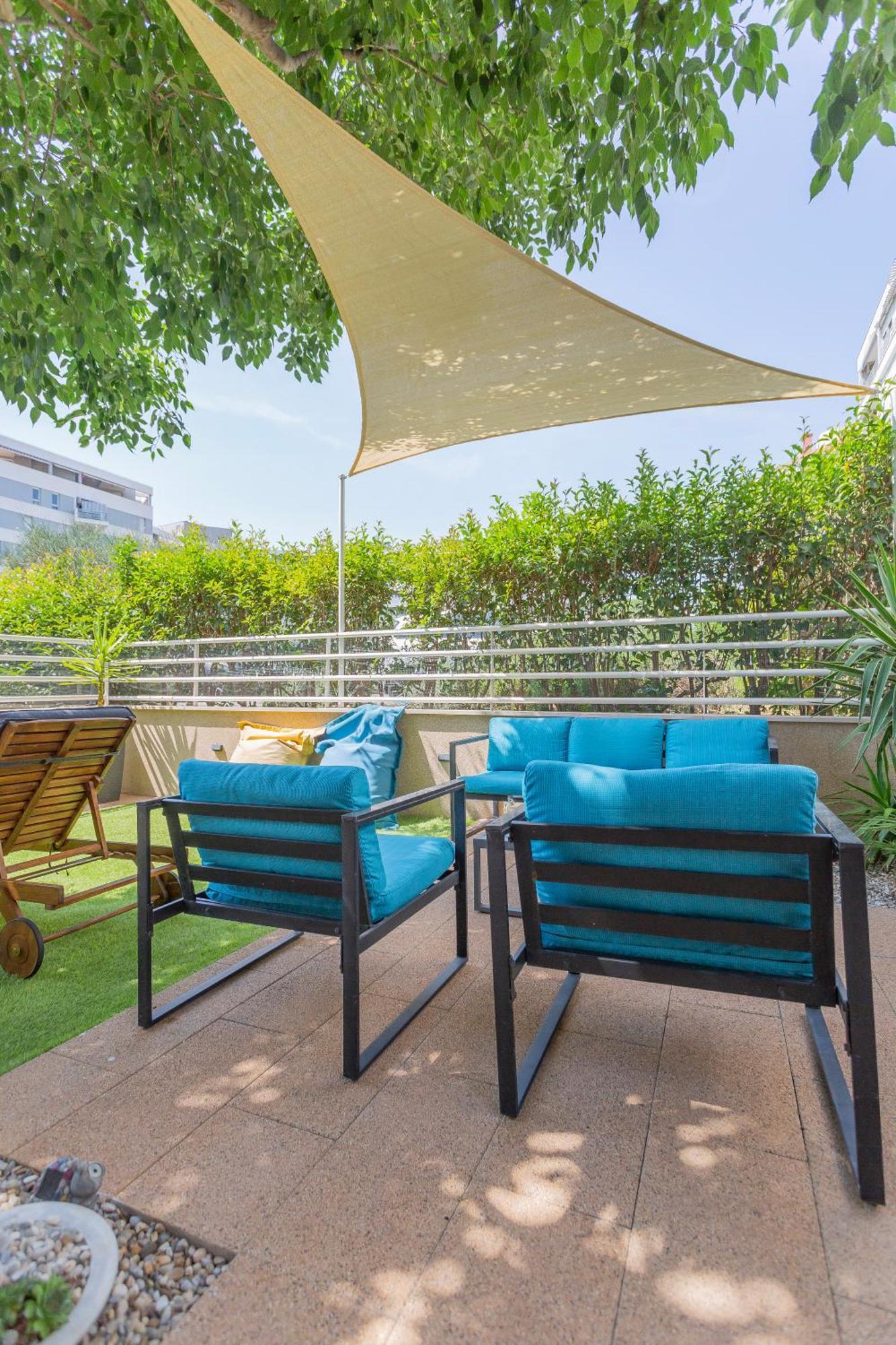 New Delux Green Garden Apartment With Hotube **** 스플리트 외부 사진